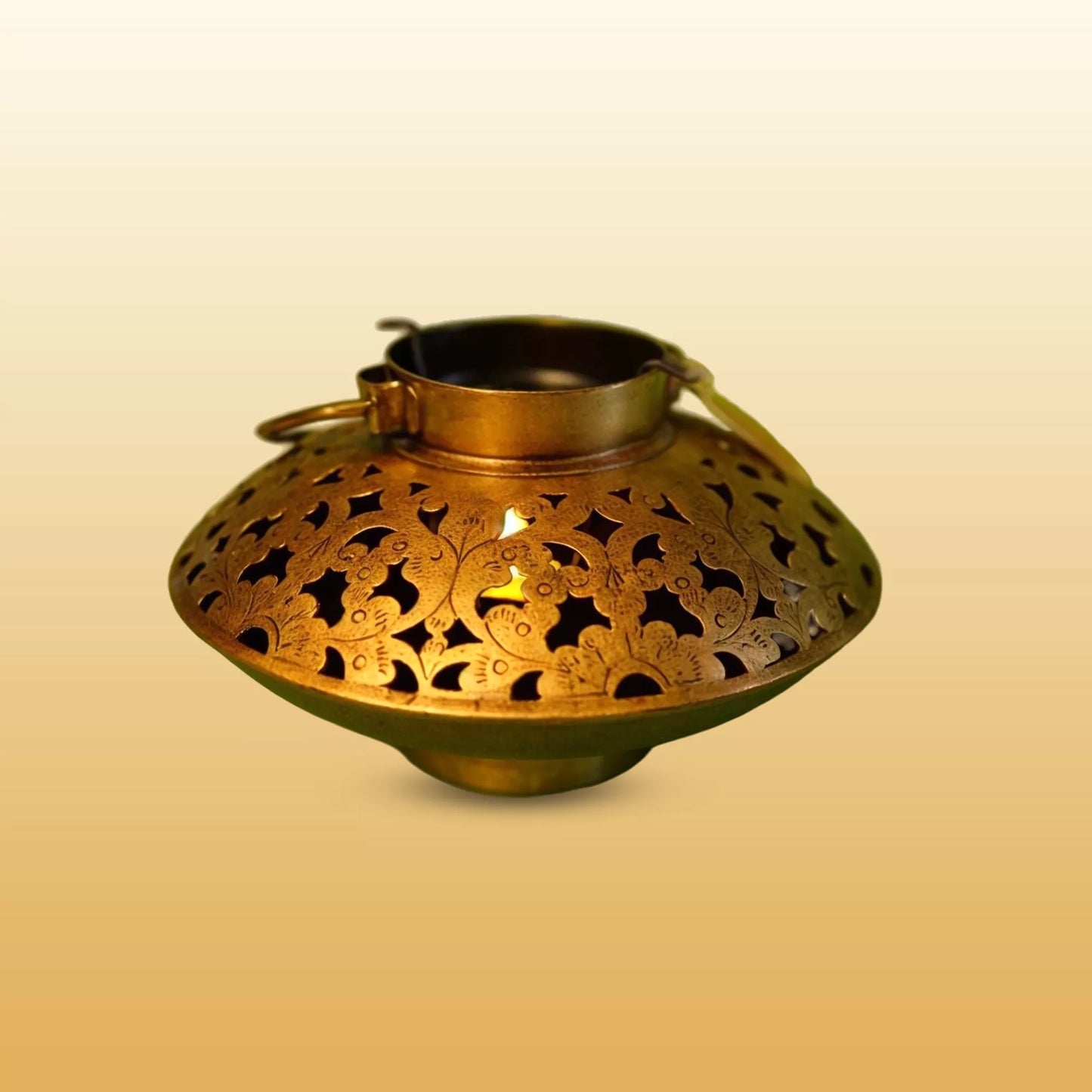 Iron Flower Cut Degchi