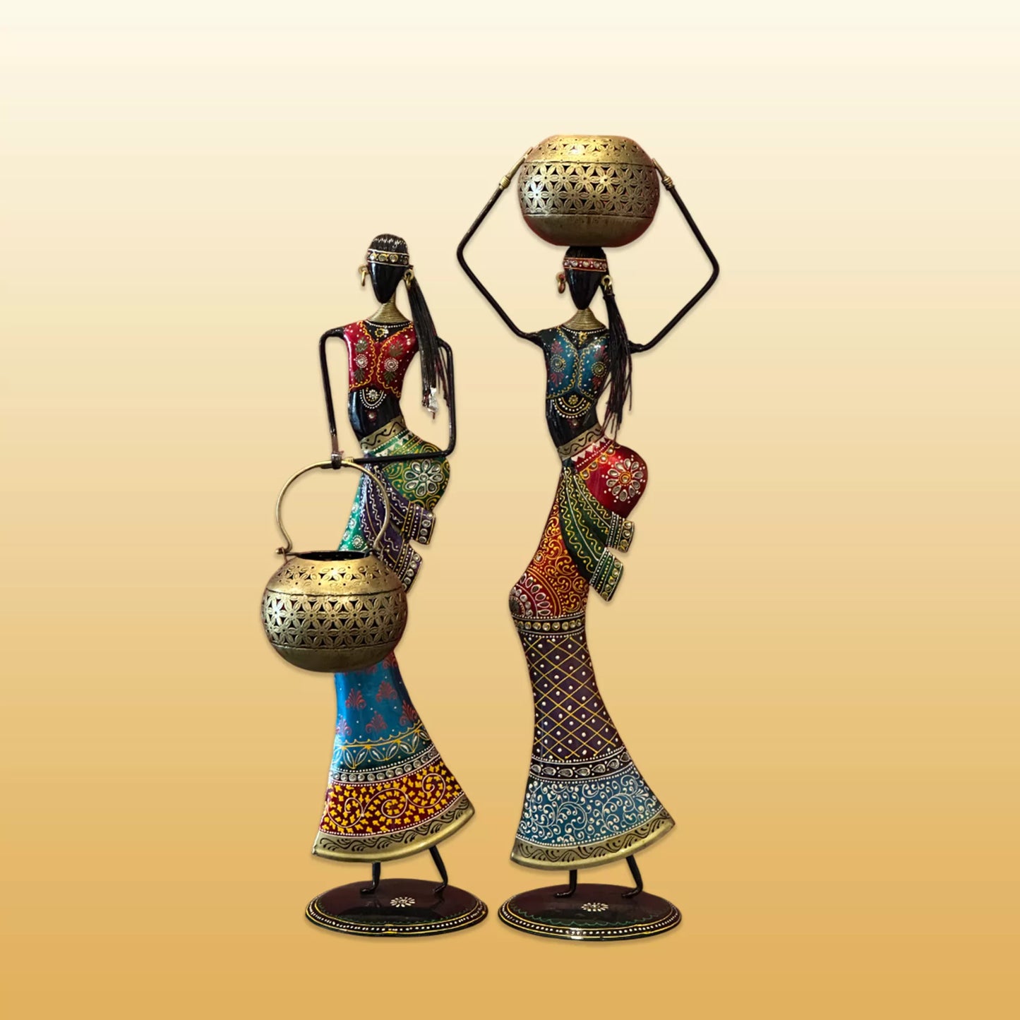 Set of 2 Handcrafted Heritage Iron Dolls With T-lite