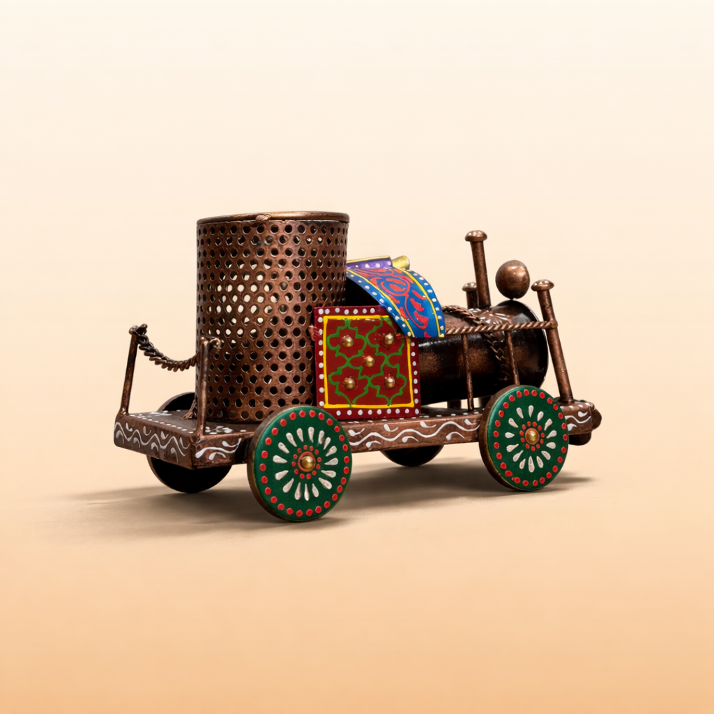 The Iron Painted Train Pen Stand Small