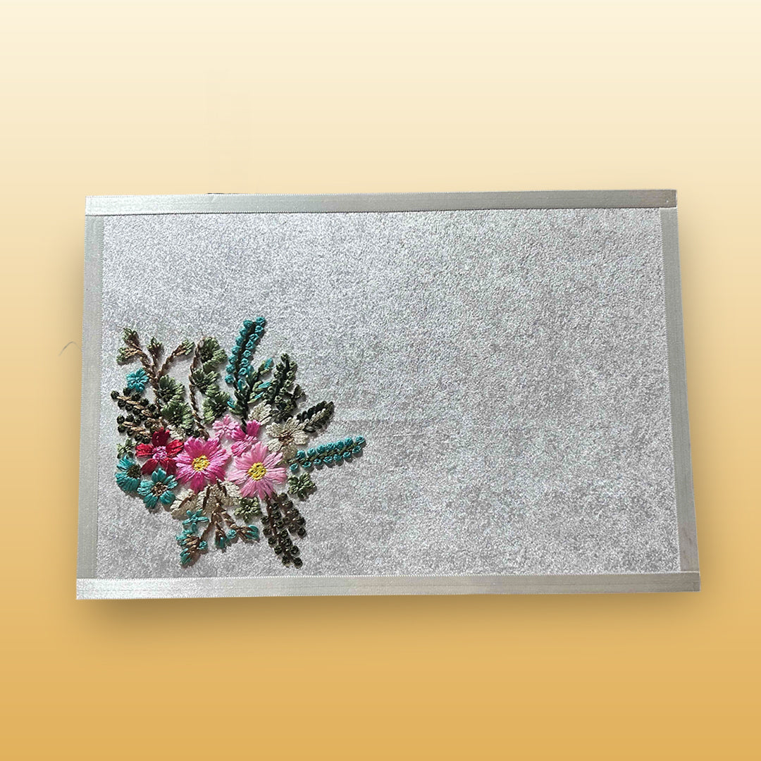 Pure white colour Dining mats set - 6pcs