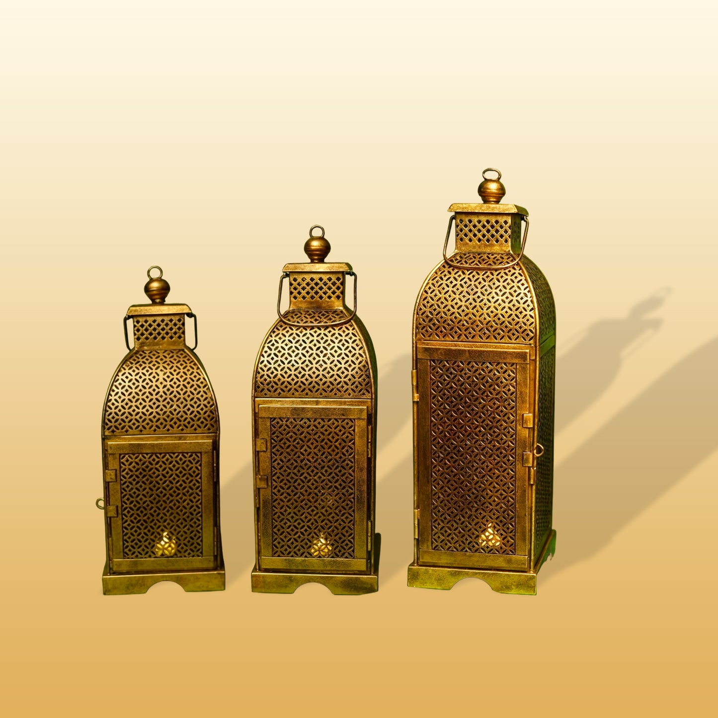 Set of 3 Arabic Style Fanoos